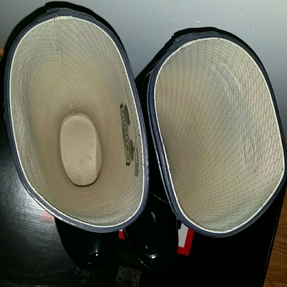 Women's Hunter Boots - Picture 2 of 8